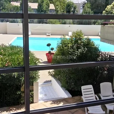 شقة Minimes - Meuble Avec Piscine لا روشيل